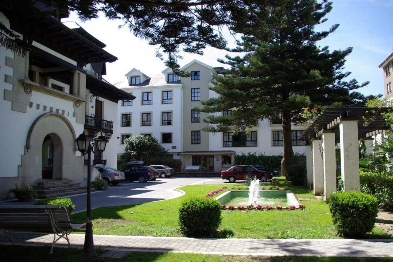 Palacio Arias Navia Kültér fotó